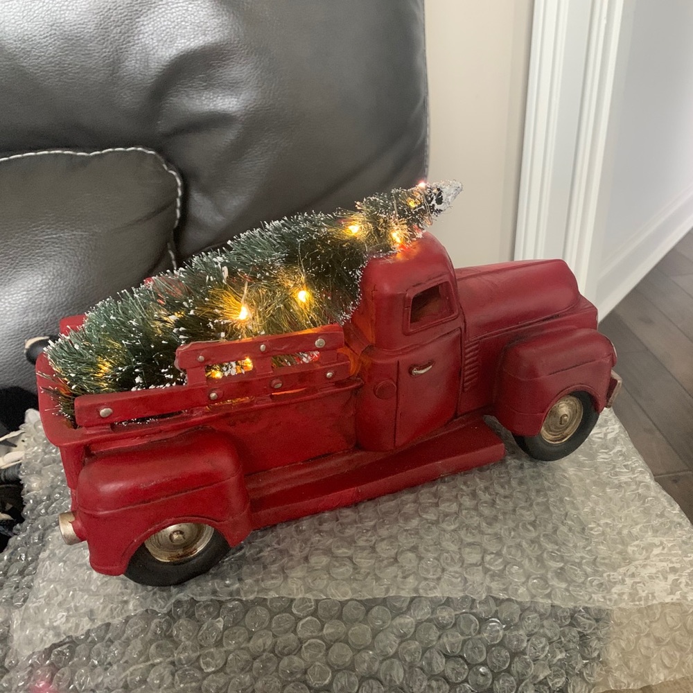 Christmas tree truck